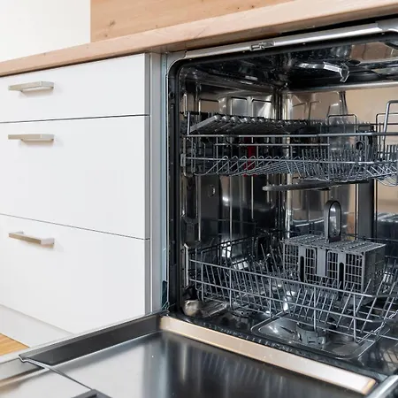 ホステル Henrys Sleeping Am Augsburger Eiskanal