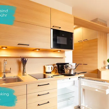 ホステル Henrys Sleeping Am Augsburger Eiskanal