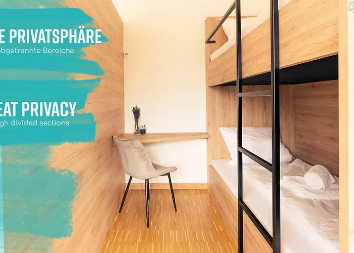 Henrys Sleeping Am Augsburger Eiskanal * Augsburg