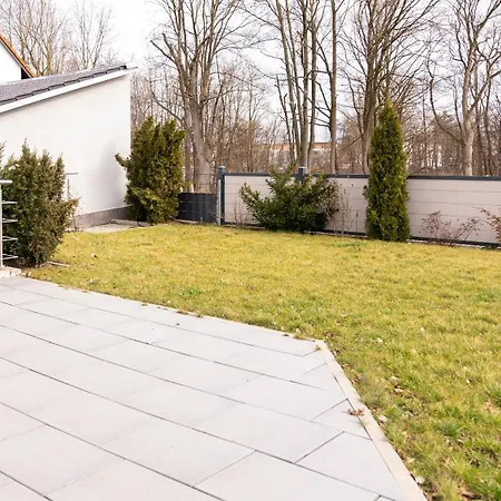 Henrys Sleeping Am Augsburger Eiskanal *